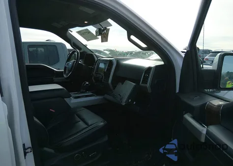 2018 Ford F-150 Lariat z USA, uszkodzony, nr VIN 1FTFW1E59JKF28547